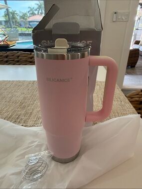Silicanice Pink Insulated Travel Mug with Handle